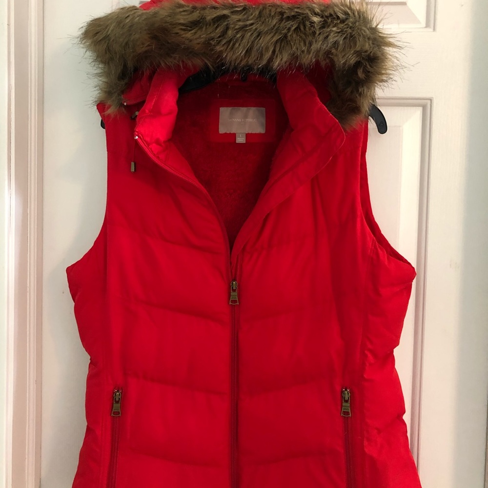 Banana Republic Women’s Puffer Vest